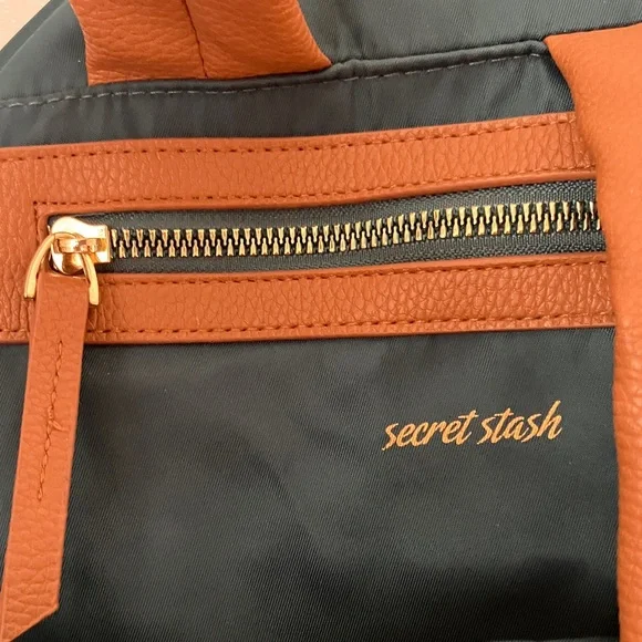 LAUNDRY teal backpack nylon & vegan leather 15 x 12” EUC - Picture 7 of 12